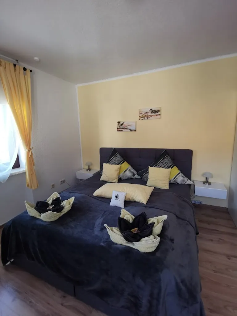 Uwe Möhrke_Pension﻿ Heuhexe_Fladungen_review