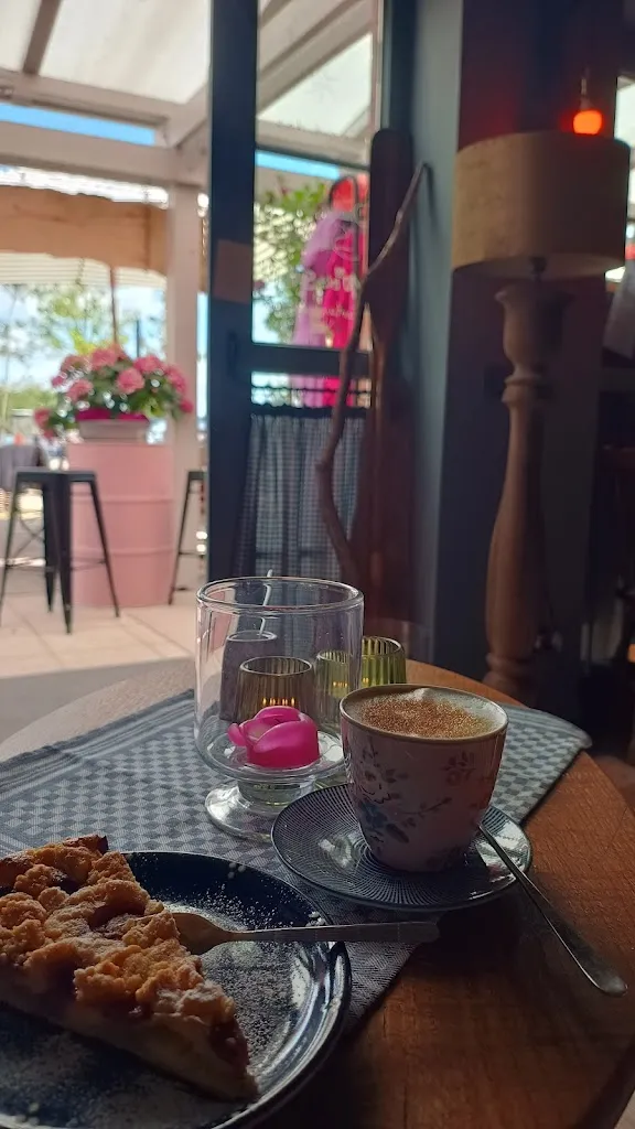 Sabine Eyring_Alfred & Luise_Röbel/Müritz_review