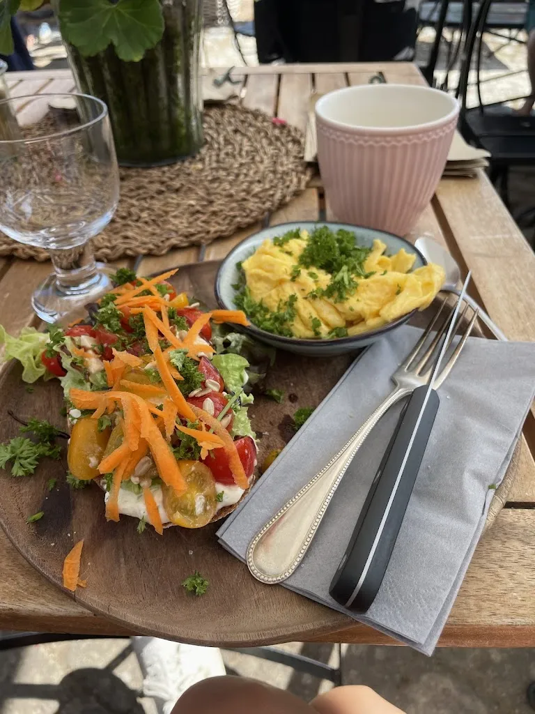 Anna W_Alfred & Luise_Röbel/Müritz_review