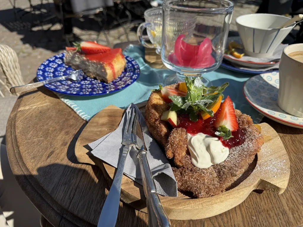 Alfred & Luise_Röbel/Müritz_slider_image_2