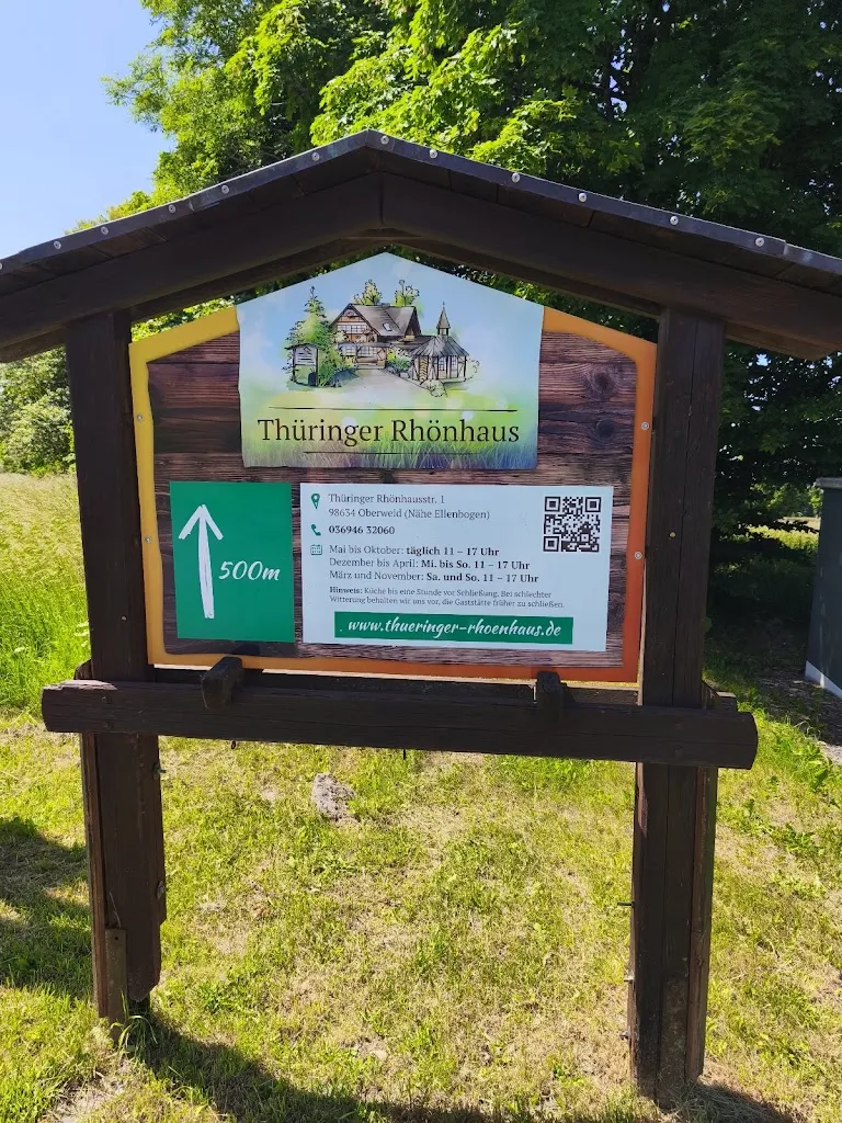 Marek Mrozek_Thüringer Rhönhaus_Oberweid_review