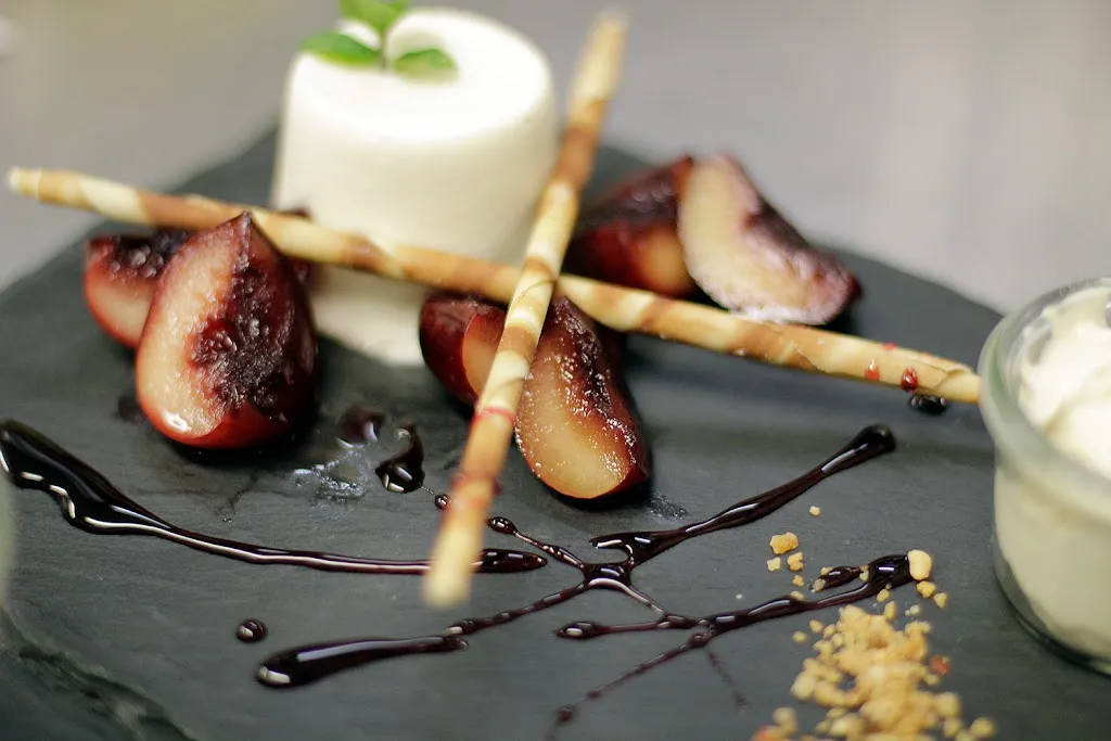 Restaurant & Café Ruderhaus_Schwerin_slider_image_3