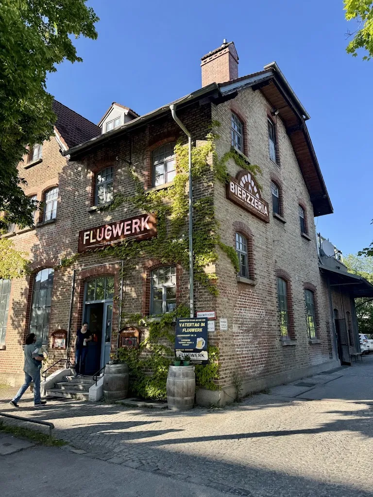 Angel K_Flugwerk_Feldkirchen_review