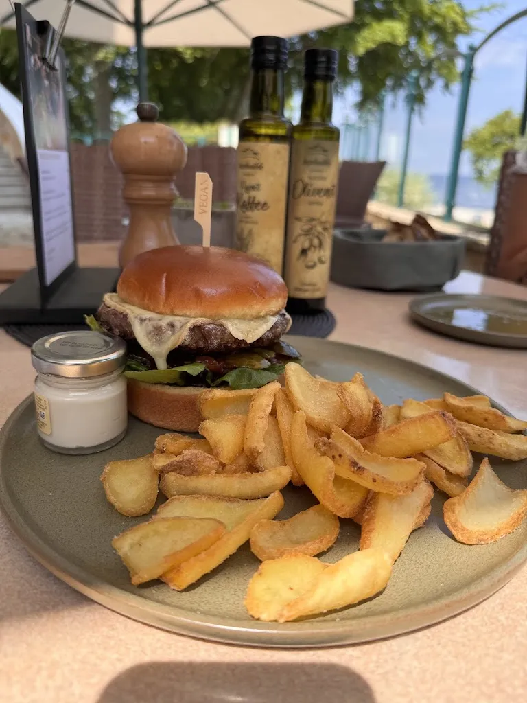 Menu_Bistro & Bar Patio_Heringsdorf_image_3