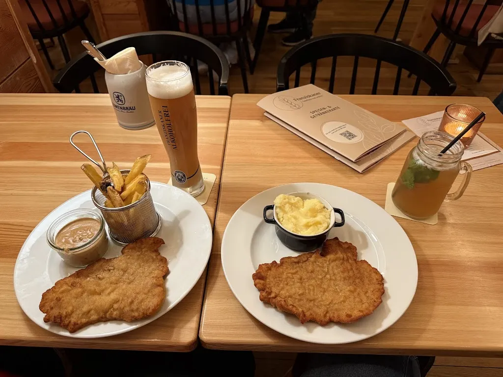 Franziskaner im Centro_Oberhausen_slider_image_3