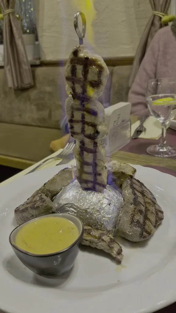 Taverne Artemis II_Oberhausen_slider_image_2