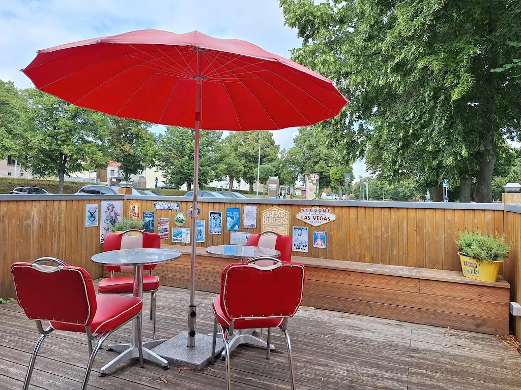 Oldmandiner_Sternberg_slider_image_3