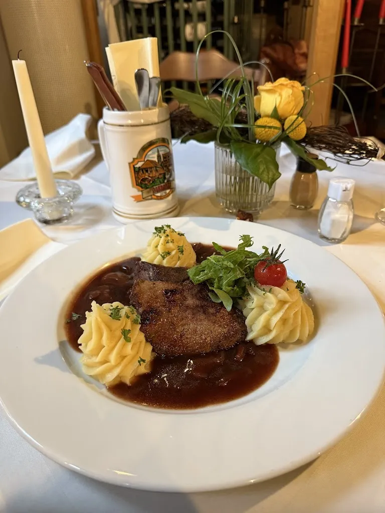 Edgar Braune_Gasthaus Zur Lohmühle_Neubrandenburg_review