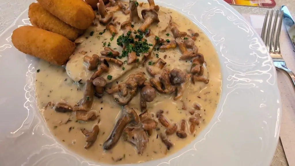 Wirt in Pesenbach_Austria_slider_image_2