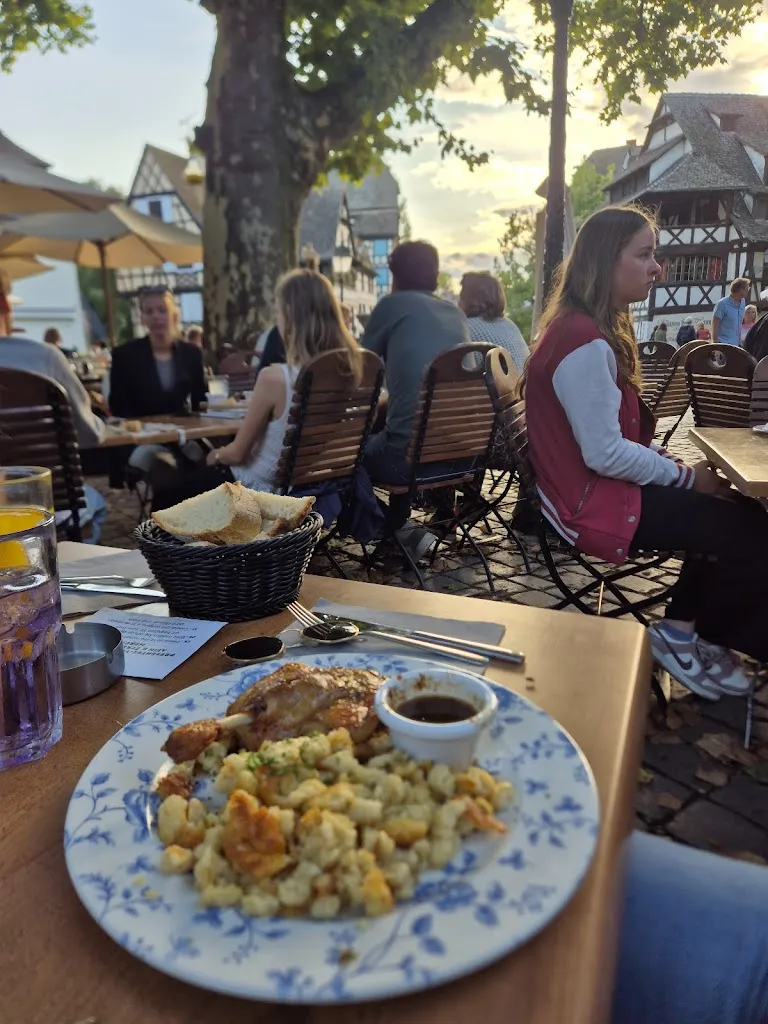 Nadya_La Corde à Linge_France_review