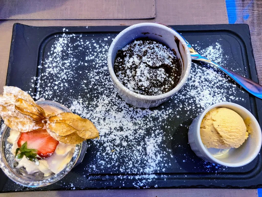 Menu_Restaurant Alsacien Strasbourg Schnockeloch - Tarte flambée Flammekueche_France_image_9