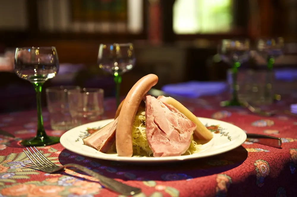 Le Clou_France_slider_image_3