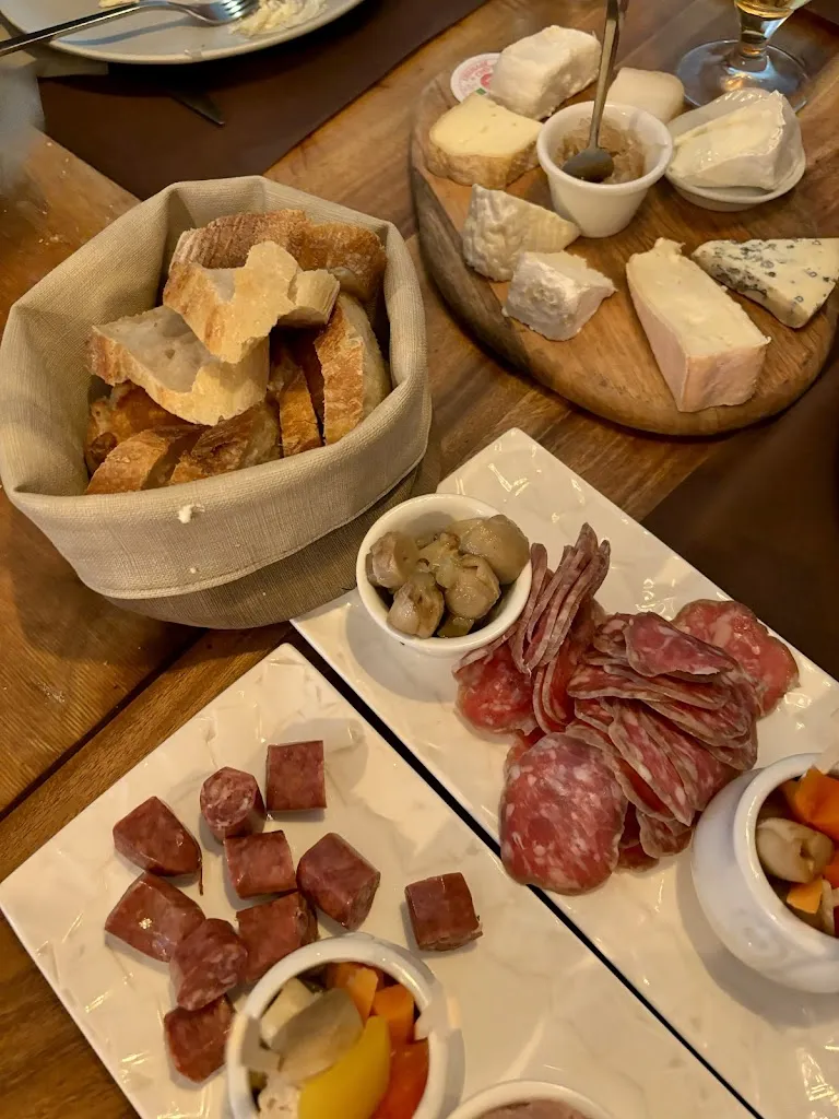 Sven Schneider_Restaurant Les Chauvins_France_review