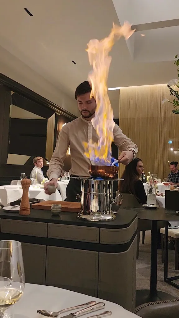 Jason Siefferman_Au Crocodile_France_review