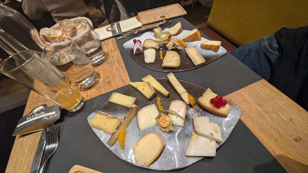 Menu_La Cloche à Fromage RESTAURANT_France_image_6