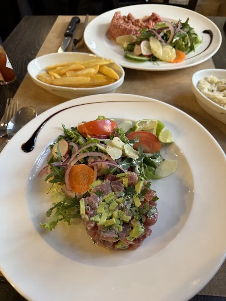 Aylin Akaer_Restaurant Le Kuhn_France_recensione