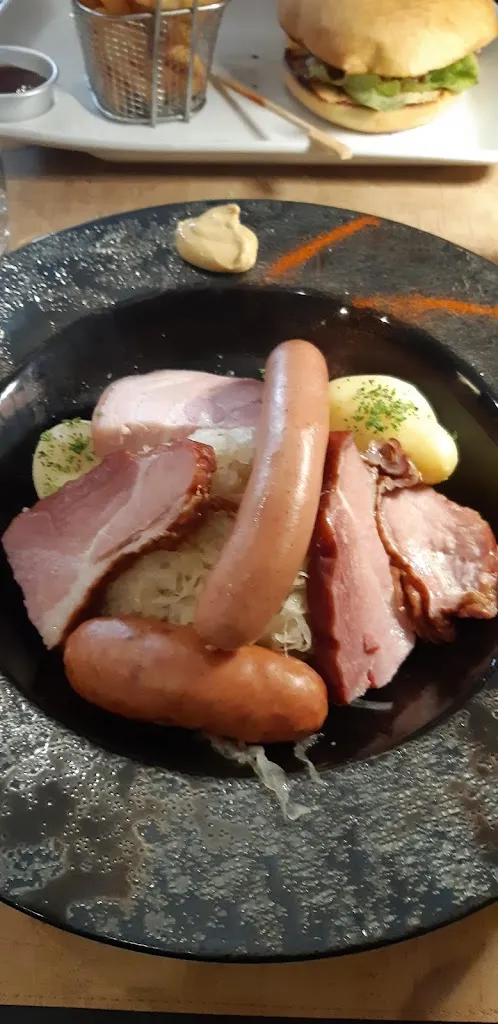 Menu_Restaurant Le Tonneau_France_image_8