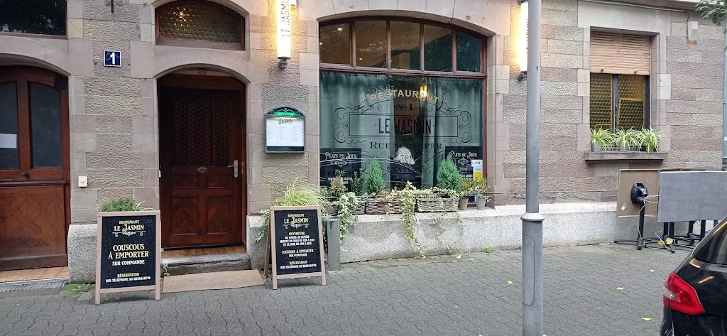 Le Jasmin restaurant in France
