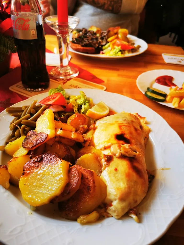 Menu_Taun Sandhaas_Warin_image_9