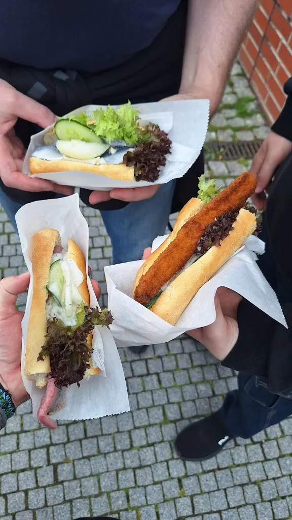 YvoYve YveMar_Sir Henry - Das Bistro-Boot im Hafen_Ueckermünde_review