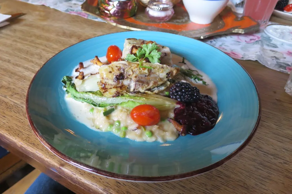 Edgar Arnold_Restaurant PFAU_Wismar_review