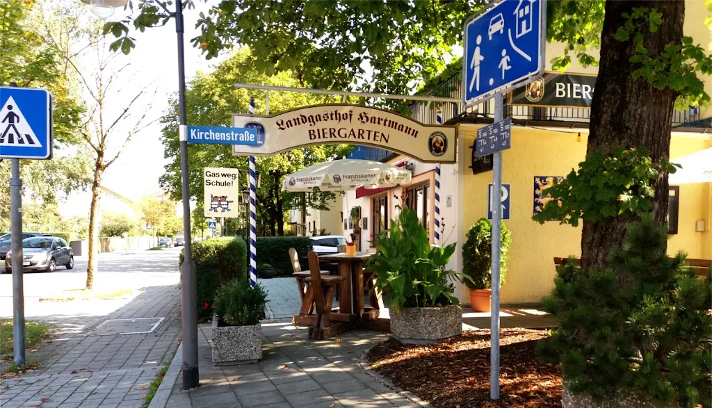 Landgasthof und Pension Hartmann restaurant in Feldkirchen