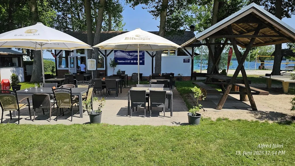 Gaststätte Seeterasse_Wulkenzin_slider_image_3
