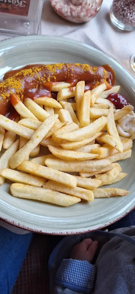 Angie Krebell_Restaurant 