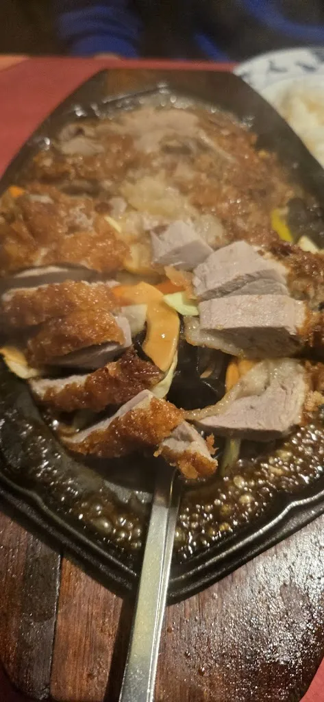 Boris Biedermann_Fuh Lam Mun_Wittenberg_avis