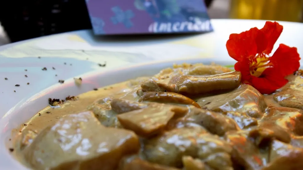 Grotto America_Tegna_slider_image_3