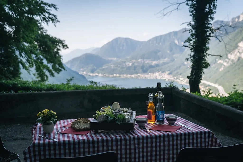 Grotto Grassi Tremona_Tremona_slider_image_1