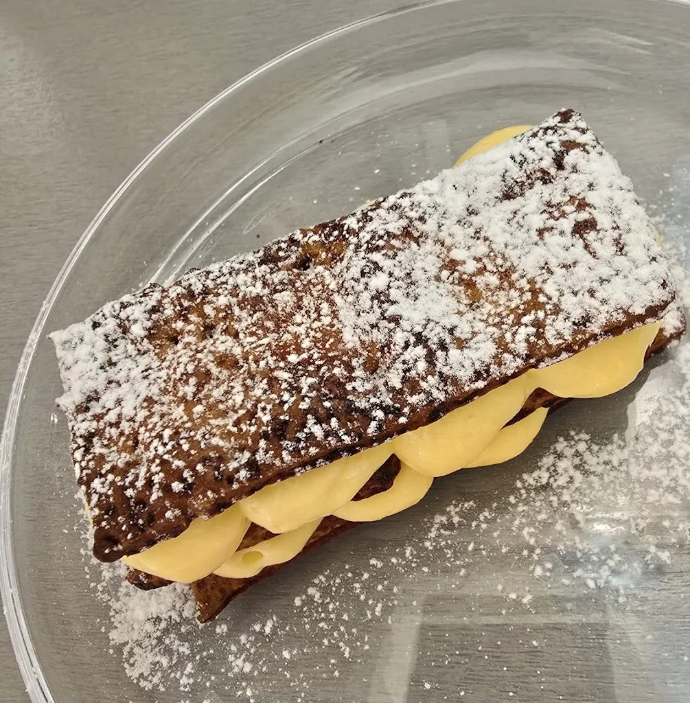 Grotto Ponte Vecchio_Camorino_slider_image_2