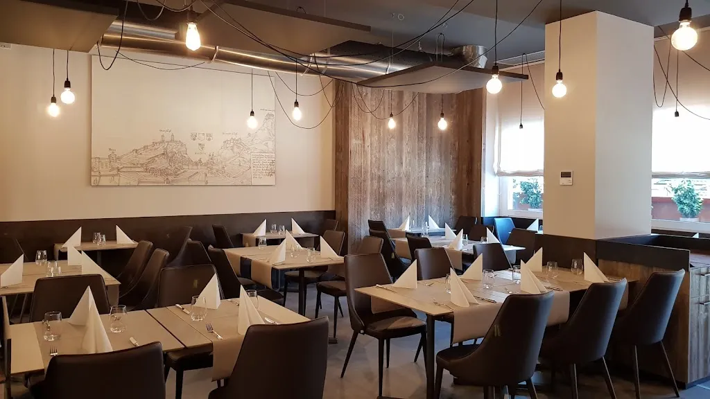 Ristorante Internazionale Bellinzona_Bellinzona_slider_image_1