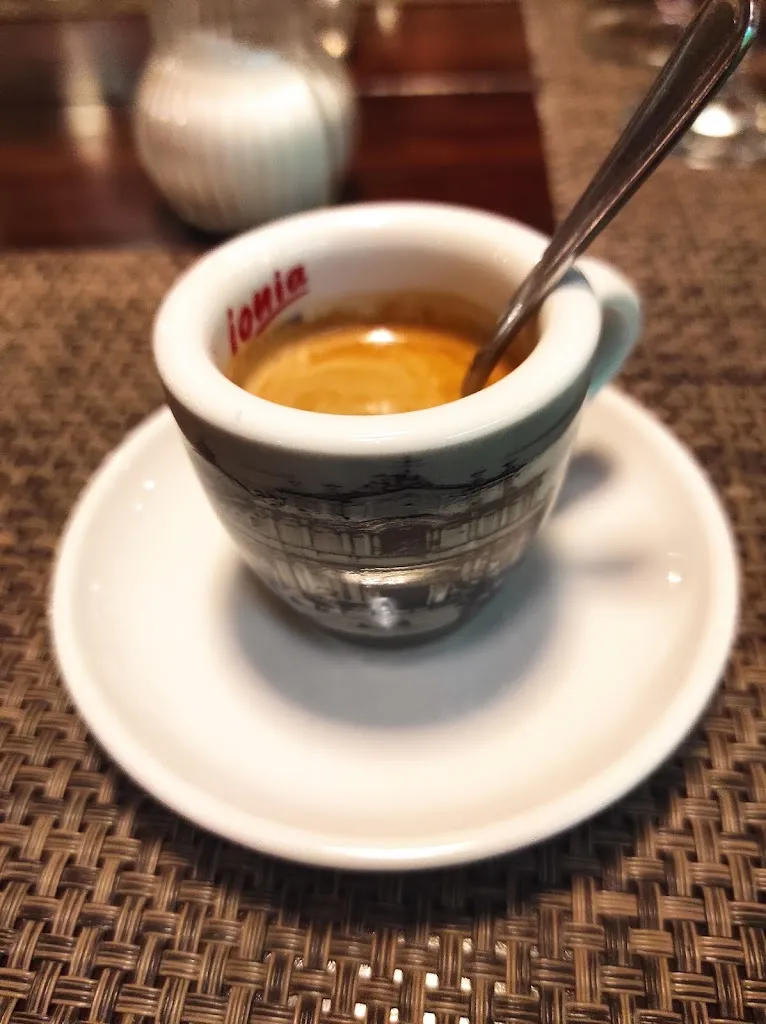 Menu_Castel del Monte - Leonardo Allegretta_Feldkirchen-Westerham_image_3