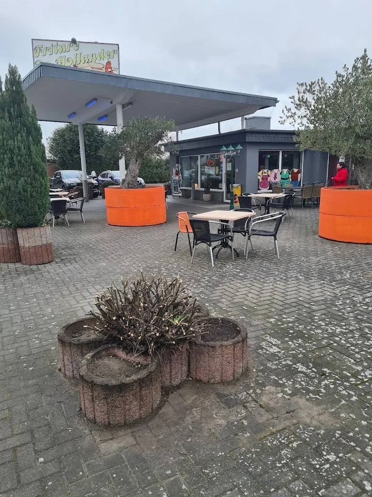 Friture De Hollander restaurant in Alpen