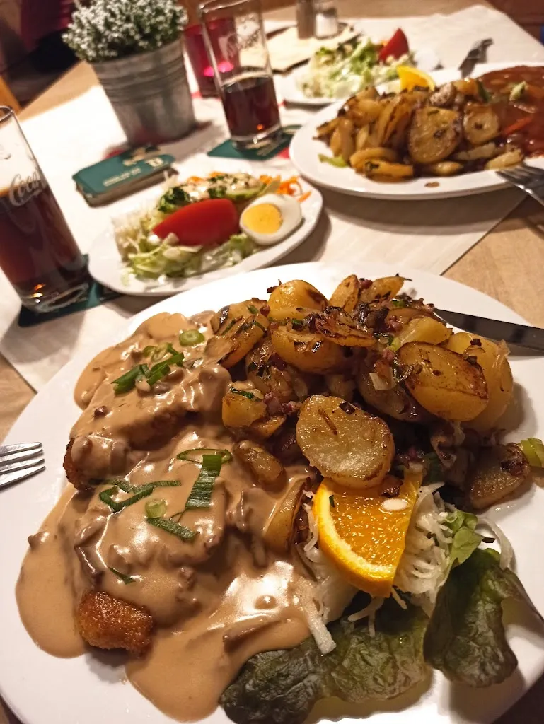 Gaststätte Zum Dahlacker_Alpen_slider_image_2