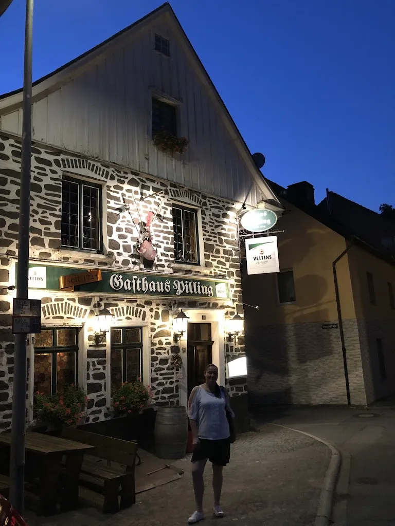 Sven Wieschermann_Haus Pilling Gaststätte_Altena_review