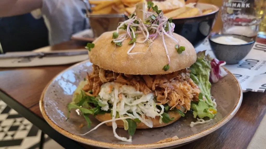 JOHO Broiler Bar Zingst_Zingst_slider_image_2