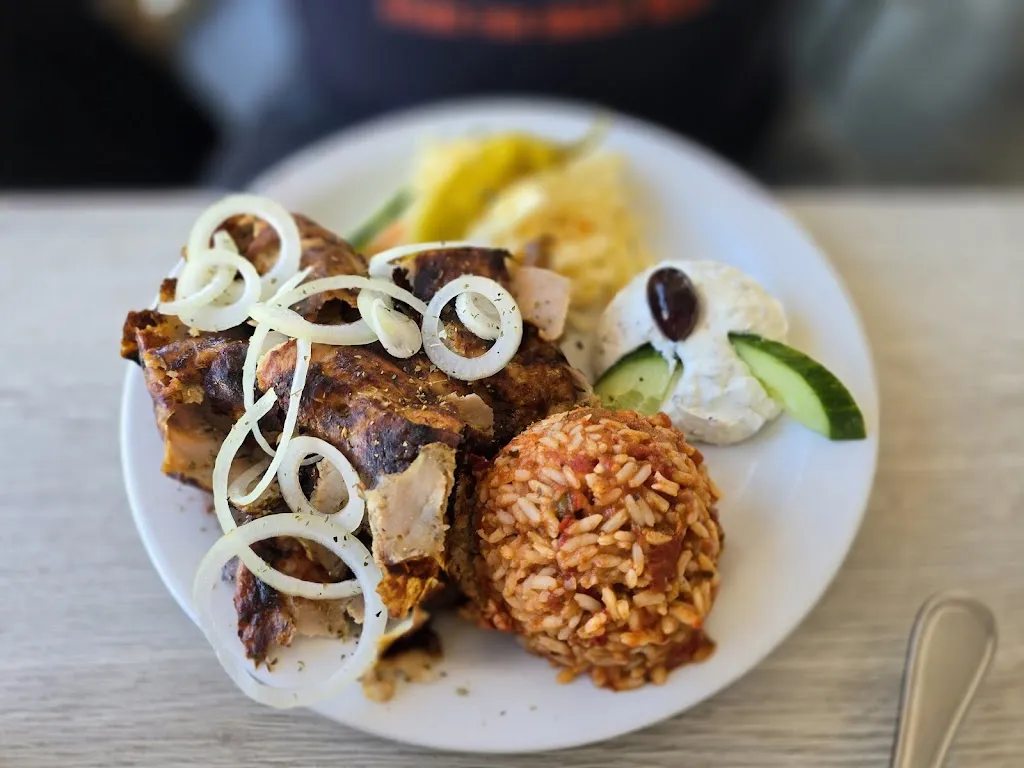 Griechisches Restaurant Metaxa_Zingst_slider_image_3