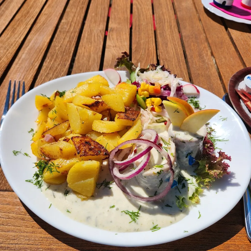 Rayko Engel_Pension Zingster Kaffeepott_Zingst_review