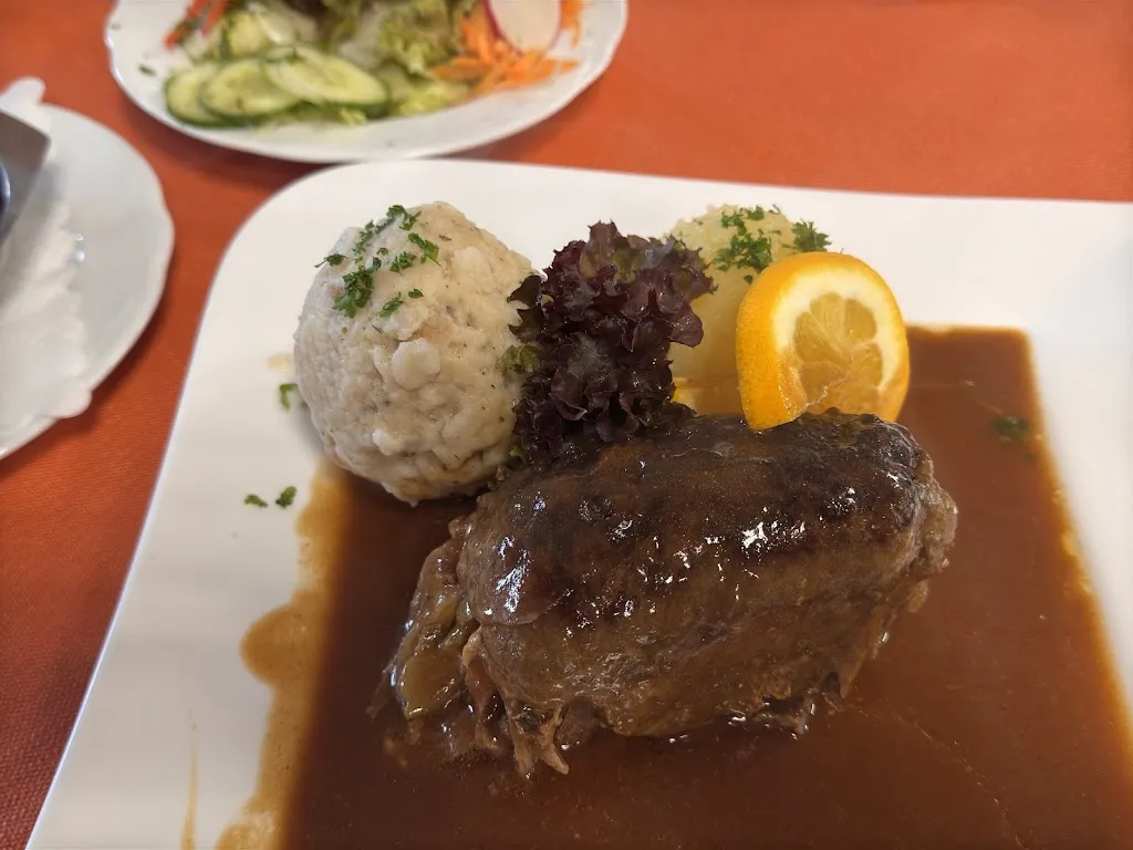 Gastronomie Hüttel im Restaurant und Café Gaisweiher_Flossenbürg_slider_image_2