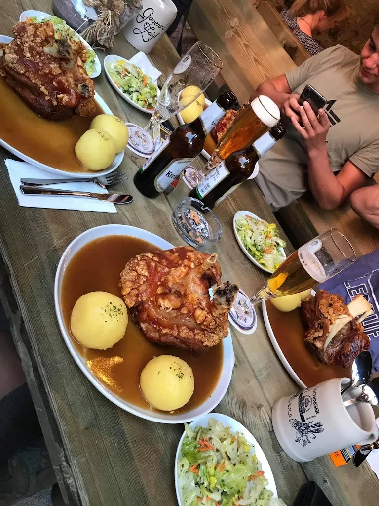 Zoiglstube Zum Gogerer_Floß_slider_image_2