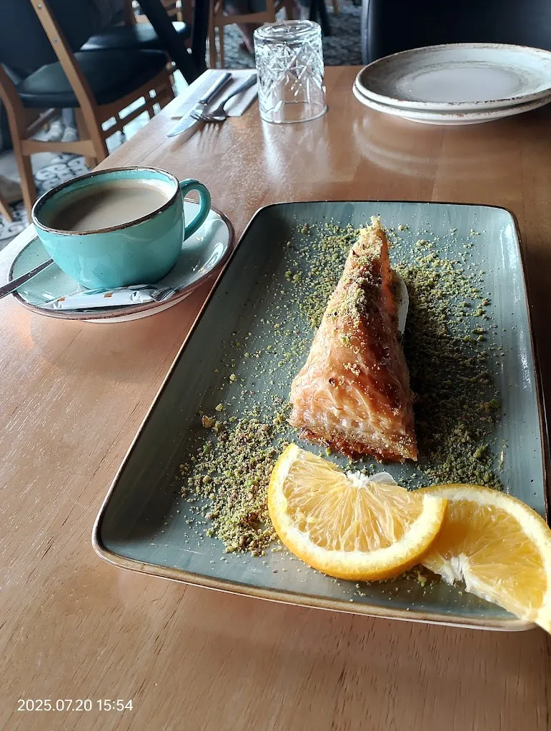 Ewa Herbut-Szustkowska_SULTAN RESTAURANT MARIADORF_Alsdorf_recensione