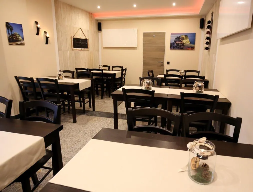 Pizzeria Tropea_Floß_slider_image_3