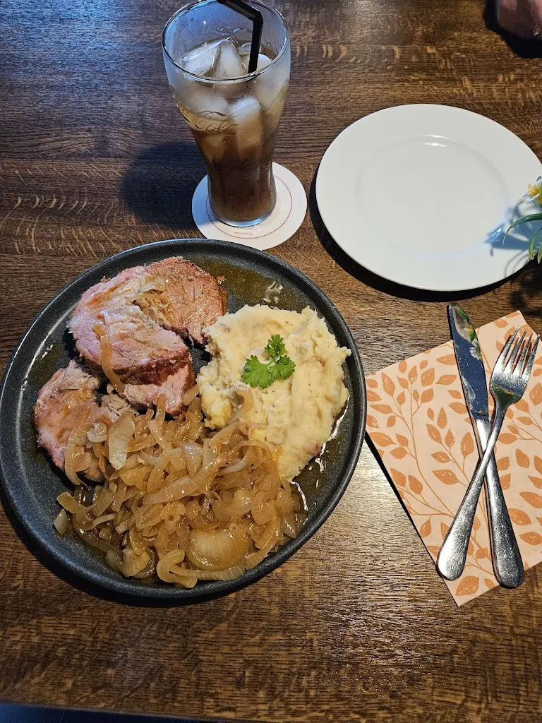 Sandra Otto_Auf'm Wirth Ludemann_Alsdorf_review