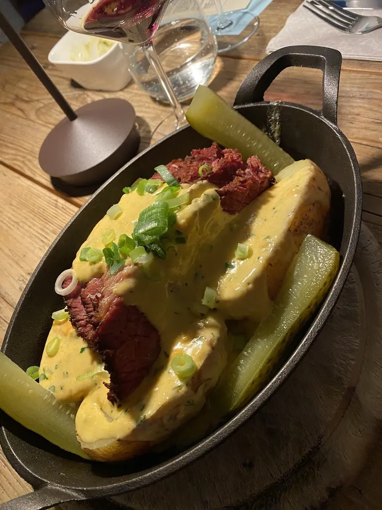 Birdie Chris_Tamisio Weinhandel, Vinothek & Restaurant_Alsdorf_review