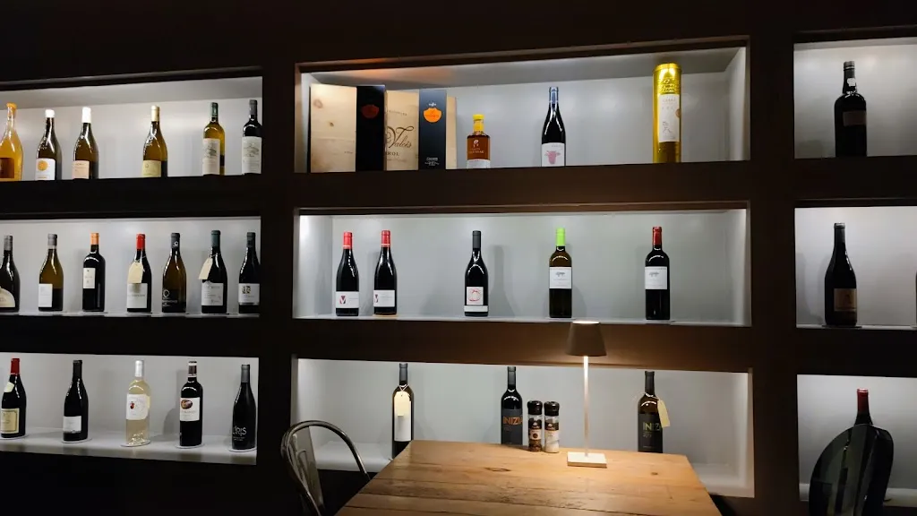 Tamisio Weinhandel, Vinothek & Restaurant_Alsdorf_slider_image_1