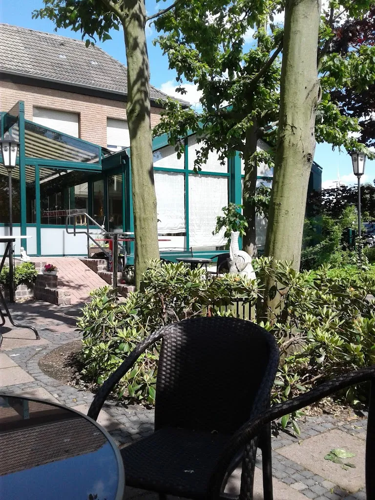 Uelder Bahnhof_Anröchte_slider_image_1