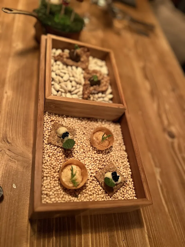 Stefan Schwaiger_Hofkücherl_Forstinning_review