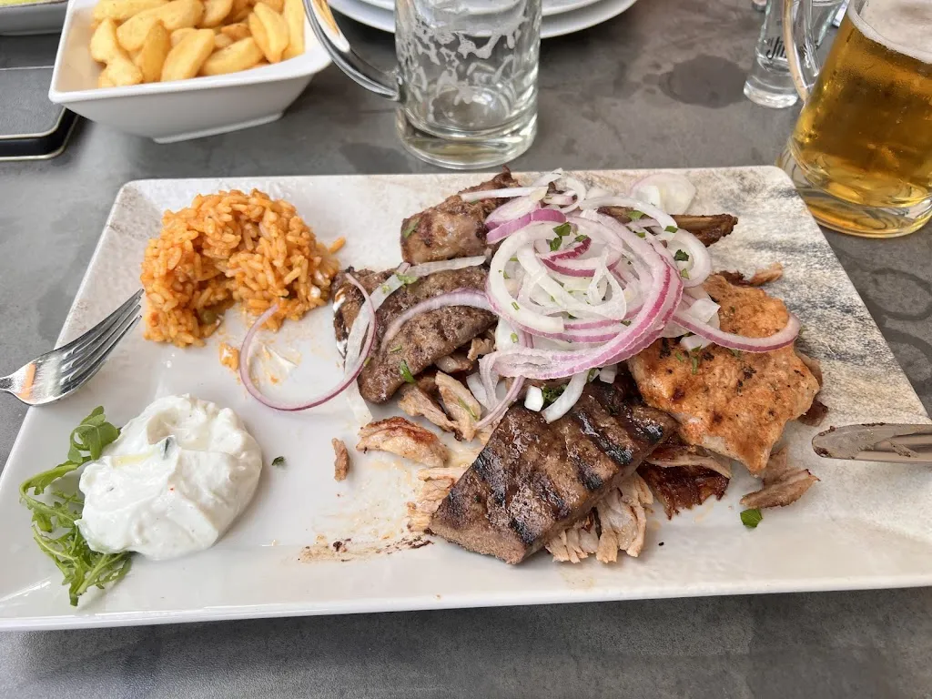 Bernd Naguschewski_Restaurant Spartakus_Augustdorf_recensione